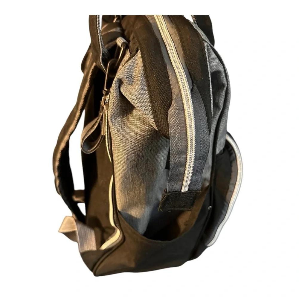 Harry Baby Backpack Bag Traveling Outdoor USB Port Oxford Cloth Zipper Gray/Blk